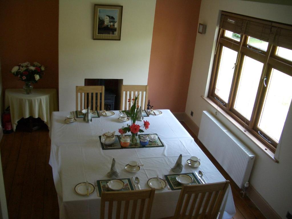 Homelea Bed And Breakfast Canterbury Ngoại thất bức ảnh